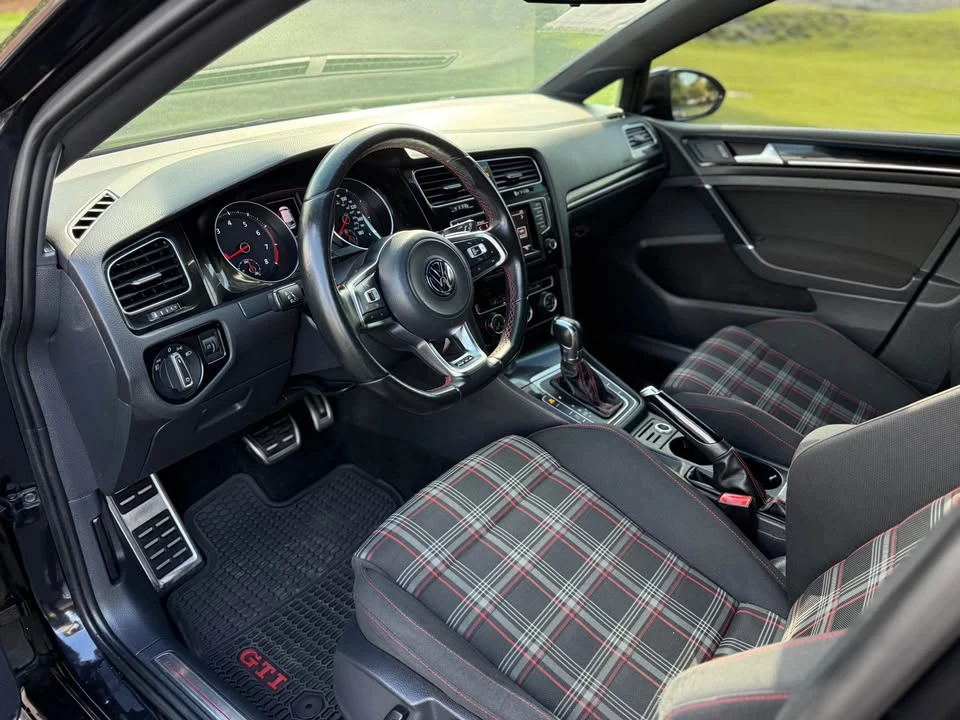 2015 Volkswagen GTI Mk7 - Image 17 of 20