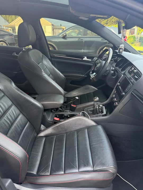 2015 Volkswagen GTI Mk7 - Image 15 of 17