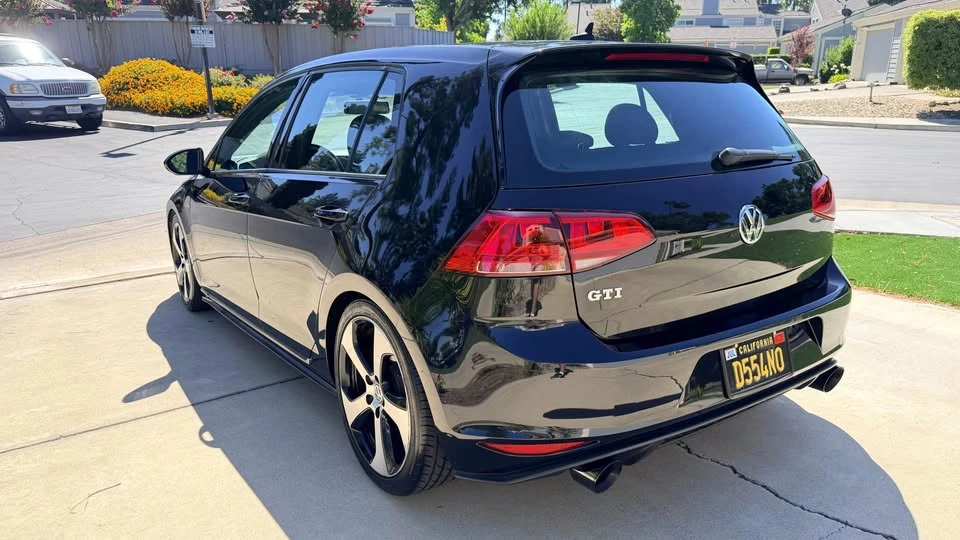 2015 Volkswagen GTI Mk7 - Image 8 of 12