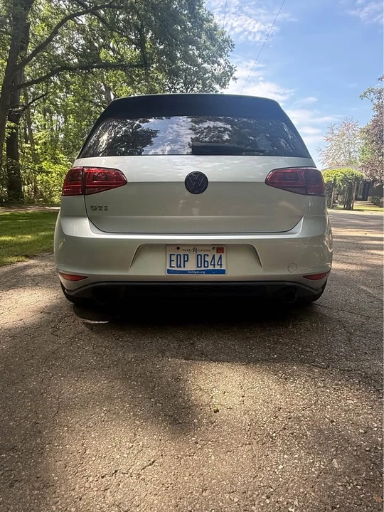 2015 Volkswagen GTI Mk7 - Image 4 of 7