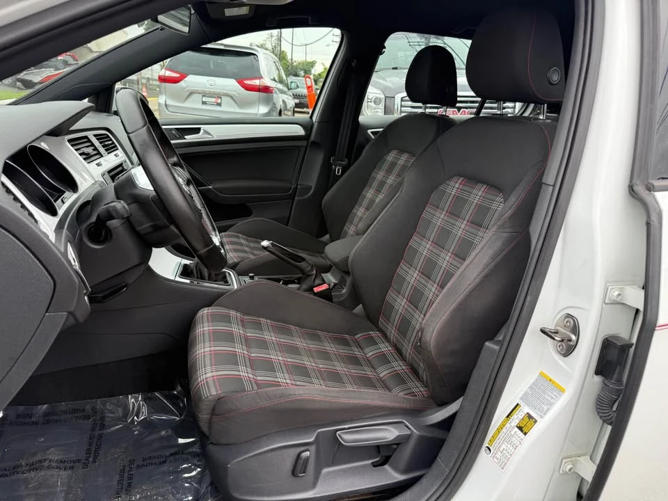 2015 Volkswagen GTI Mk7 - Image 9 of 18