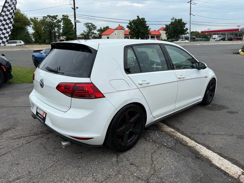 2015 Volkswagen GTI Mk7 - Image 8 of 18