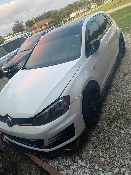 2015 Volkswagen GTI Mk7 - Image 3 of 7