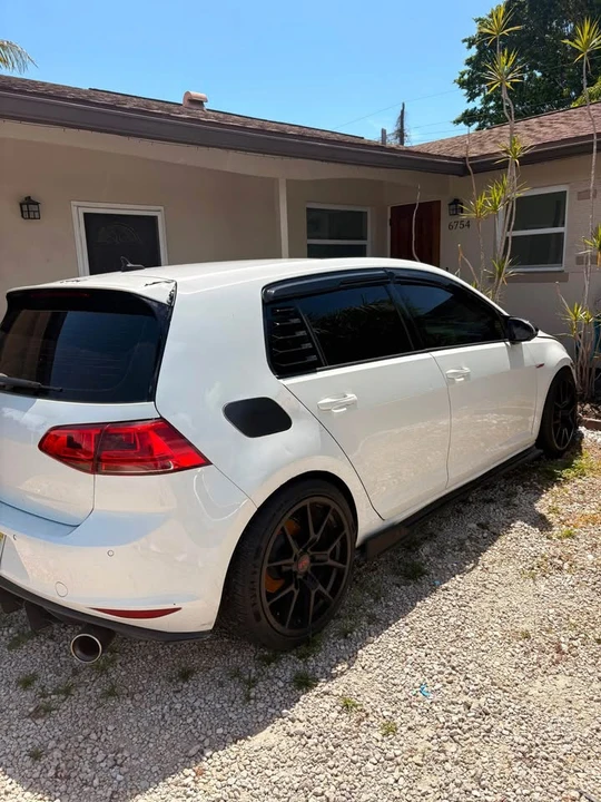 2015 Volkswagen GTI Mk7 - Image 5 of 7
