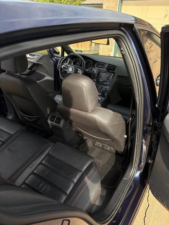 2015 Volkswagen GTI Mk7 - Image 8 of 9
