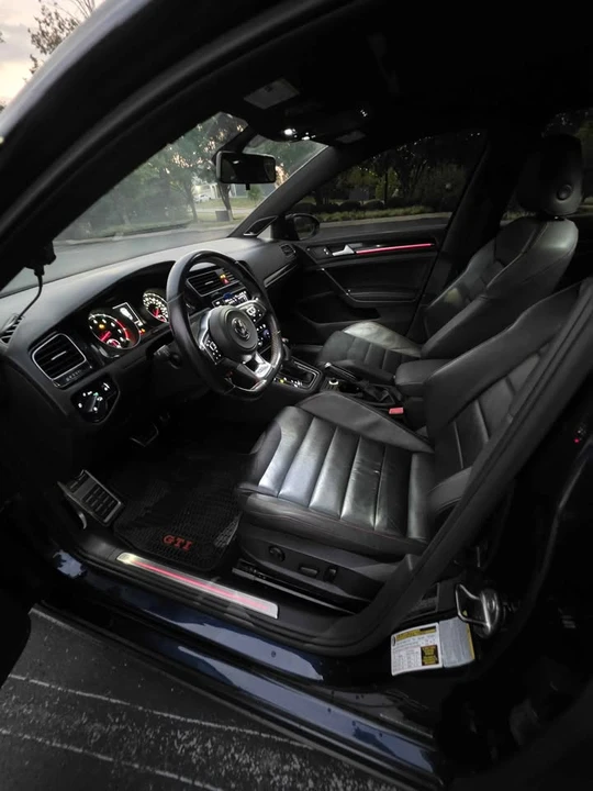 2015 Volkswagen GTI Mk7 - Image 9 of 15