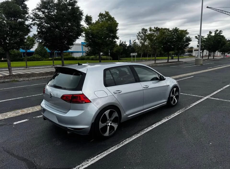 2015 Volkswagen GTI Mk7 - Image 2 of 17