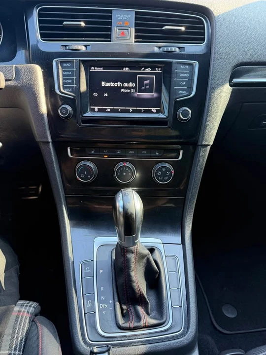 2015 Volkswagen GTI Mk7 - Image 12 of 13