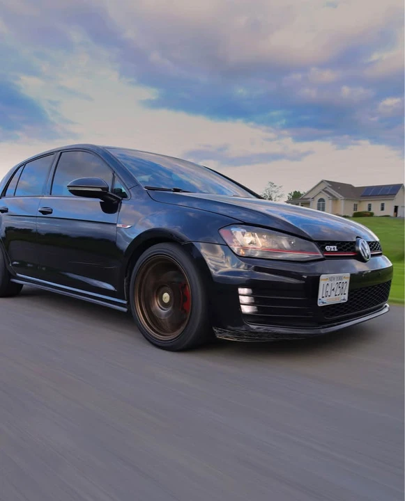 2015 Volkswagen GTI Mk7 - Image 6 of 7