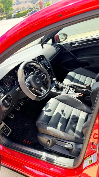 2015 Volkswagen GTI Mk7 - Image 9 of 12