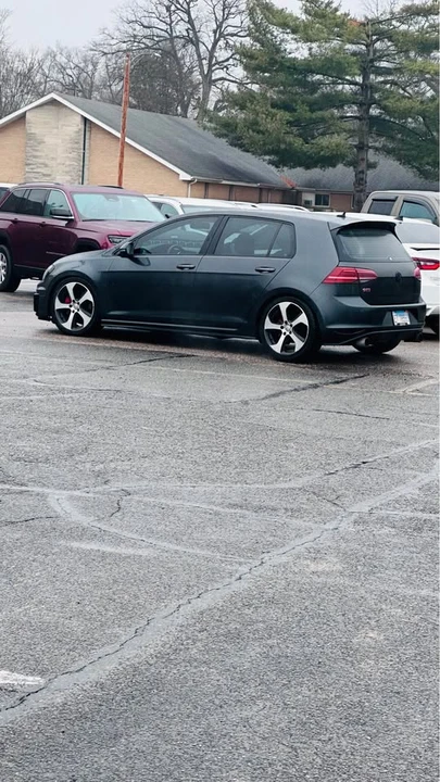 2015 Volkswagen GTI Mk7 - Image 2 of 7