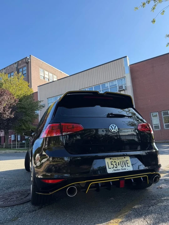 2015 Volkswagen GTI Mk7 - Image 7 of 13