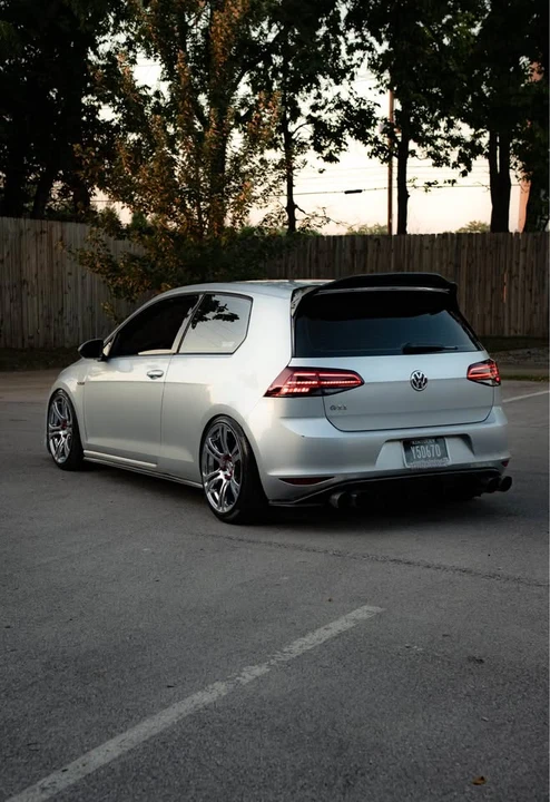 2015 Volkswagen GTI Mk7 - Image 9 of 11