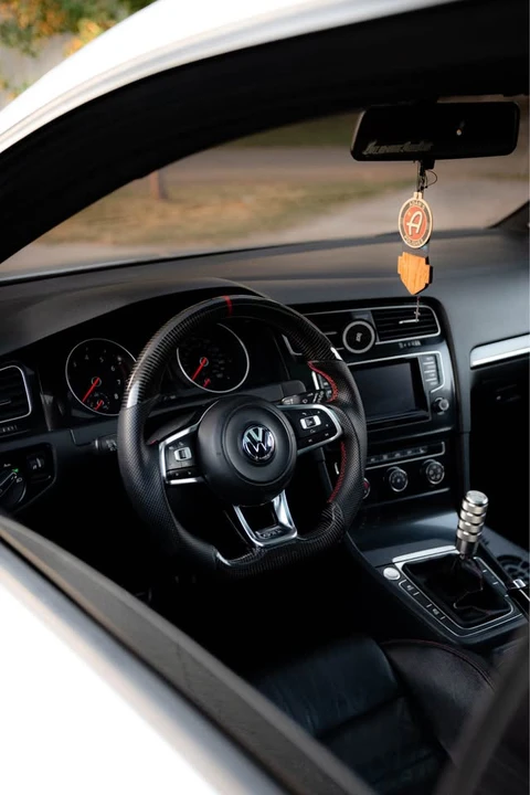 2015 Volkswagen GTI Mk7 - Image 2 of 11