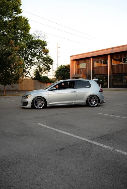 2015 Volkswagen GTI Mk7 - Image 8 of 11