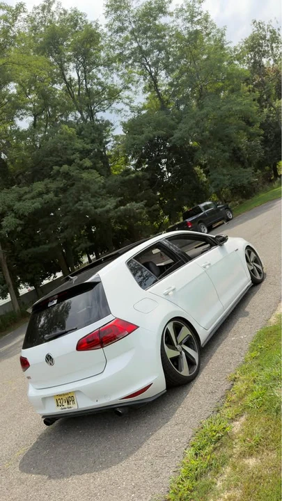 2015 Volkswagen GTI Mk7 - Image 10 of 10