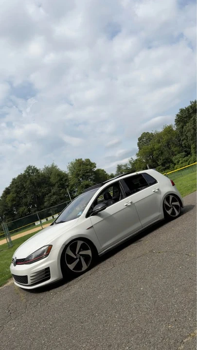 2015 Volkswagen GTI Mk7 - Image 6 of 10
