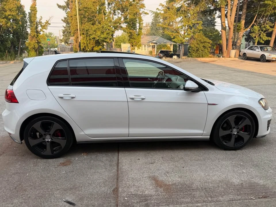 2015 Volkswagen GTI Mk7 - Image 9 of 20