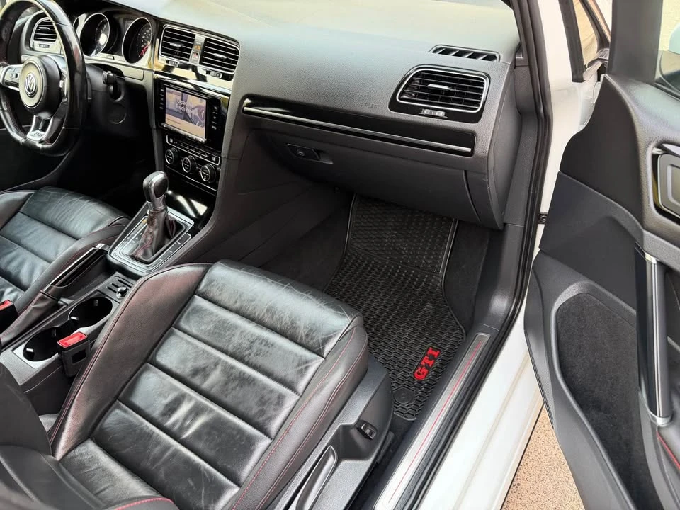 2015 Volkswagen GTI Mk7 - Image 10 of 20