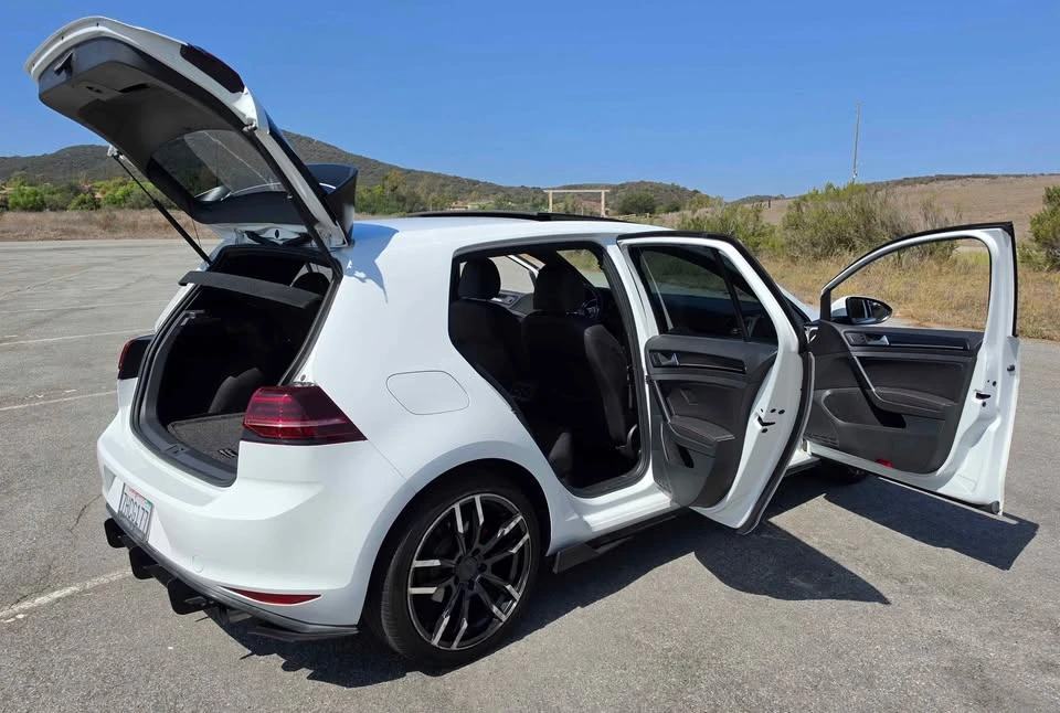 2015 Volkswagen GTI Mk7 - Image 3 of 9