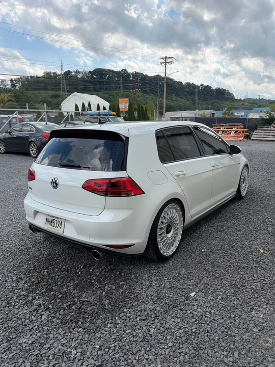 2015 Volkswagen GTI Mk7 - Image 5 of 20