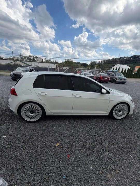 2015 Volkswagen GTI Mk7 - Image 4 of 20