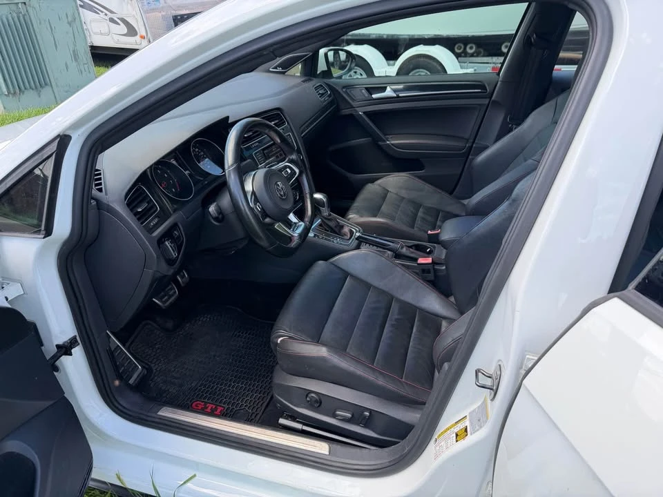 2015 Volkswagen GTI Mk7 - Image 9 of 14