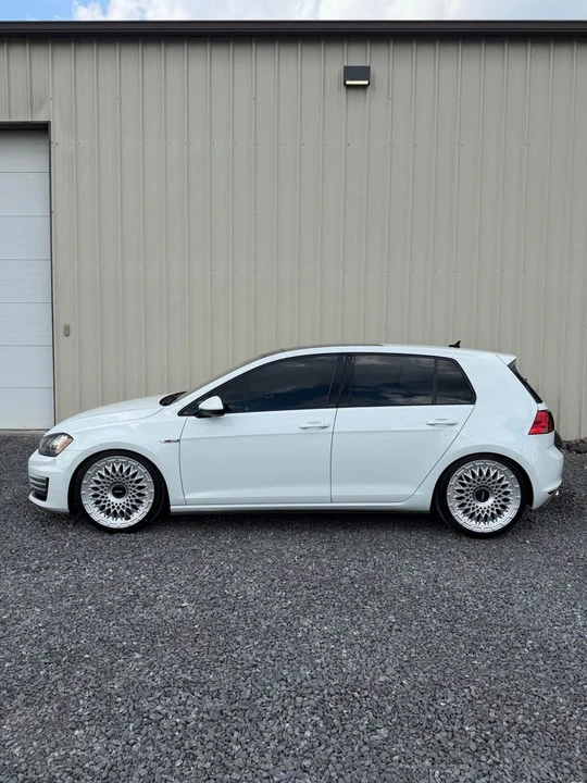 2015 Volkswagen GTI Mk7 - Image 8 of 20