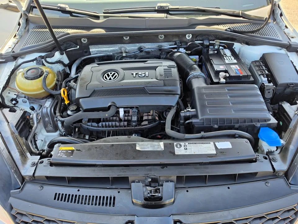 2015 Volkswagen GTI Mk7 - Image 9 of 9