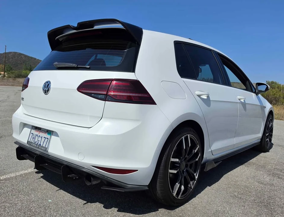 2015 Volkswagen GTI Mk7 - Image 2 of 9