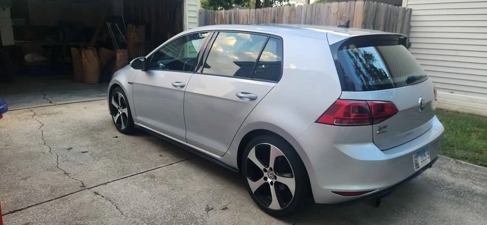 2015 Volkswagen GTI Mk7 - Image 2 of 7