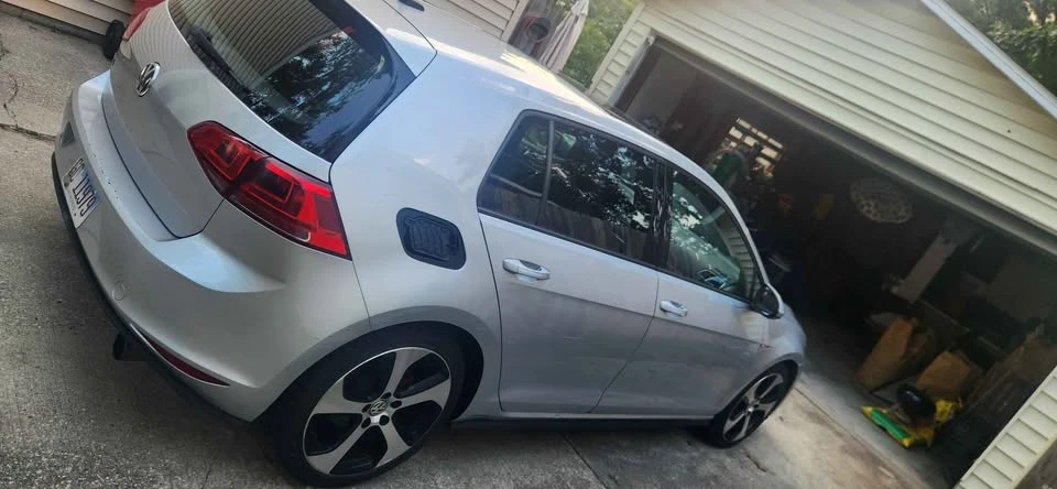 2015 Volkswagen GTI Mk7 - Image 3 of 7