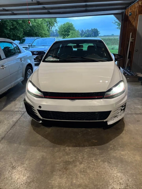 2015 Volkswagen GTI Mk7 - Image 3 of 19