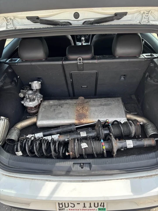 2015 Volkswagen GTI Mk7 - Image 17 of 19