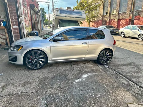 2015 Volkswagen GTI Hatchback 2D