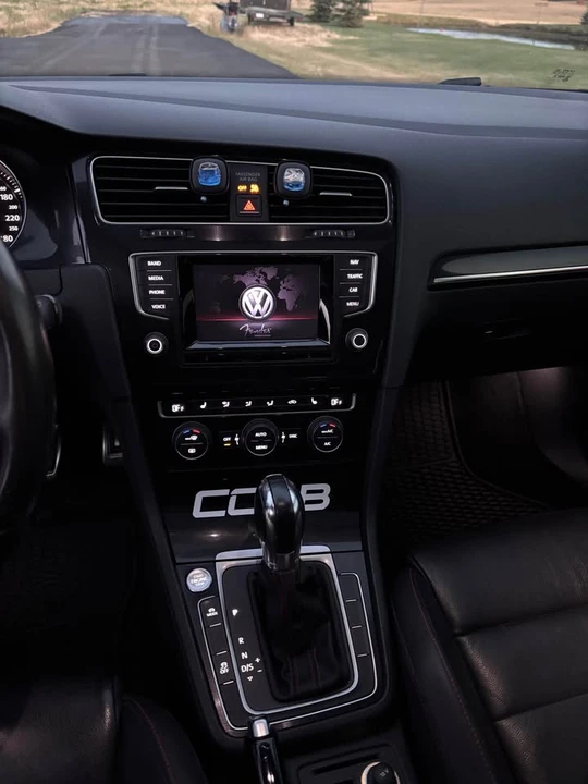 2015 Volkswagen GTI Mk7 - Image 5 of 11