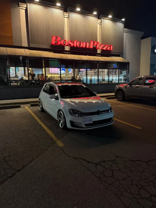 2015 Volkswagen GTI Mk7 - Image 2 of 8