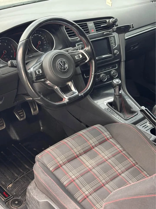 2015 Volkswagen GTI Mk7 - Image 5 of 8