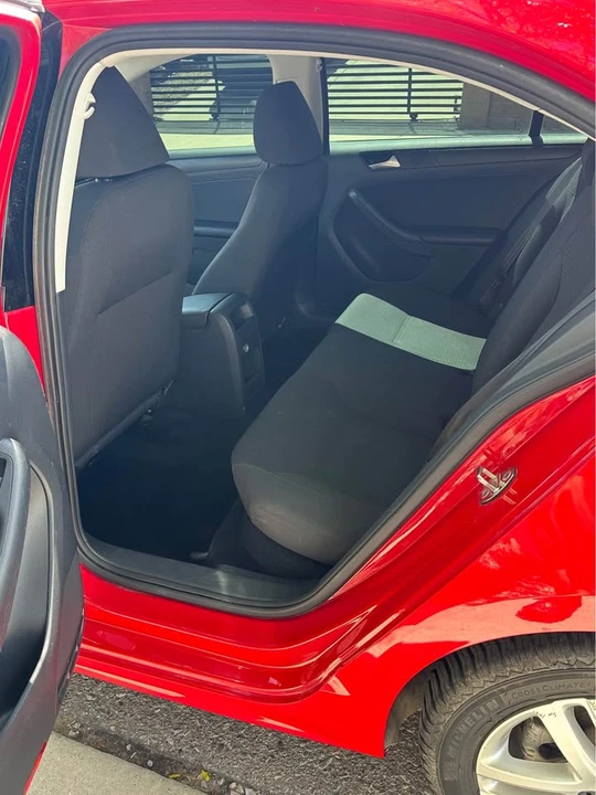 2015 Volkswagen Jetta - Image 11 of 19