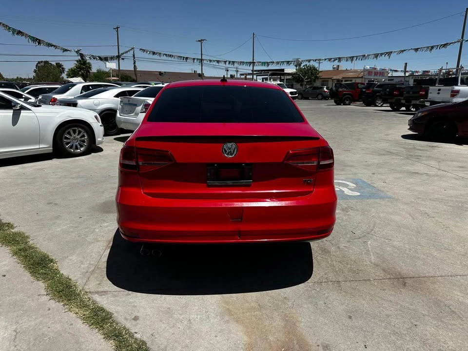 2015 Volkswagen A6 Jetta - Image 4 of 9