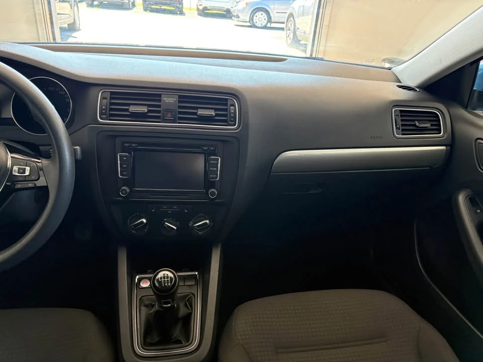 2015 Volkswagen Jetta - Image 8 of 8