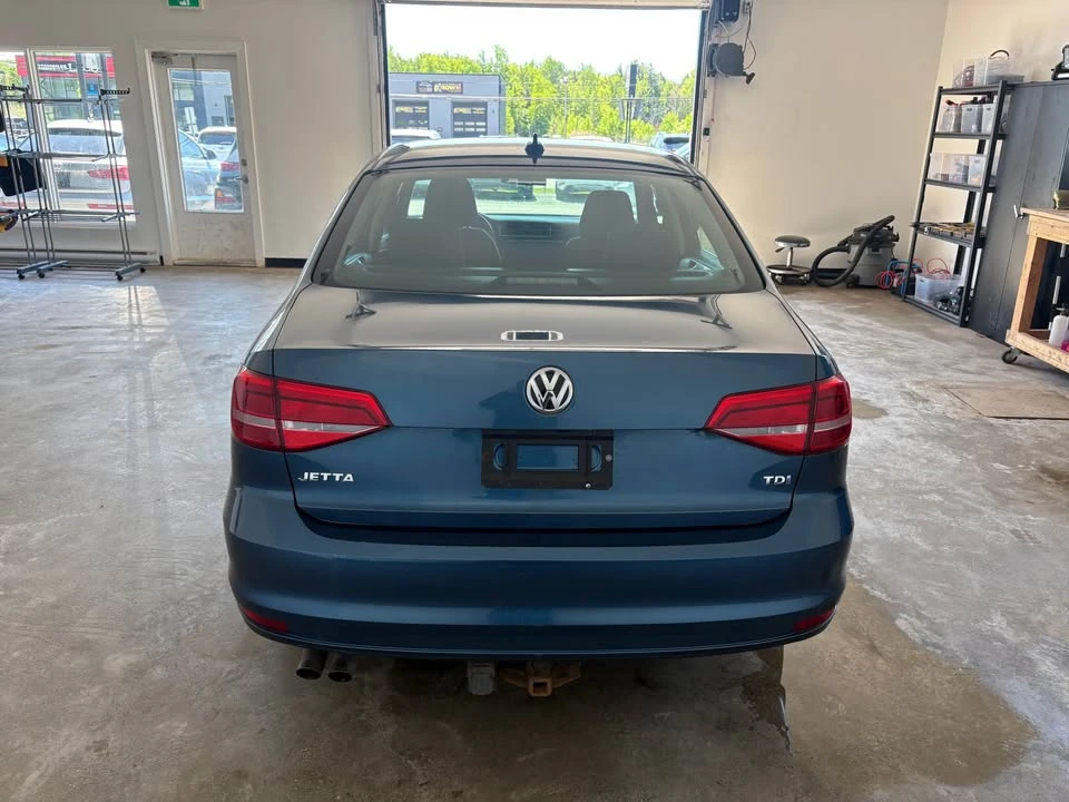2015 Volkswagen Jetta - Image 5 of 8