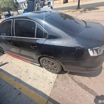 2015 Volkswagen Jetta 1.4T R-Line Sedan 4D