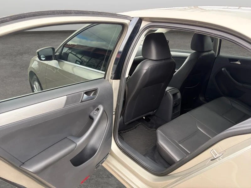 2015 Volkswagen A6 Jetta - Image 12 of 12
