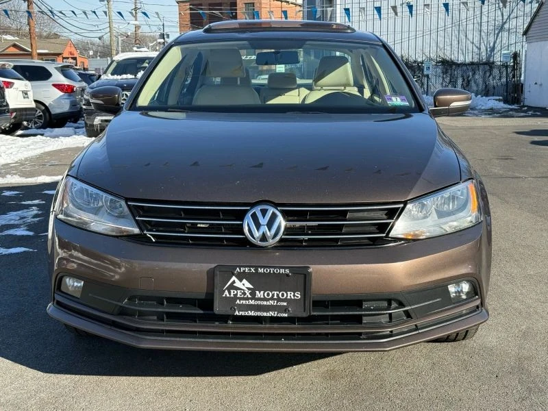 2015 Volkswagen A6 Jetta - Image 2 of 12