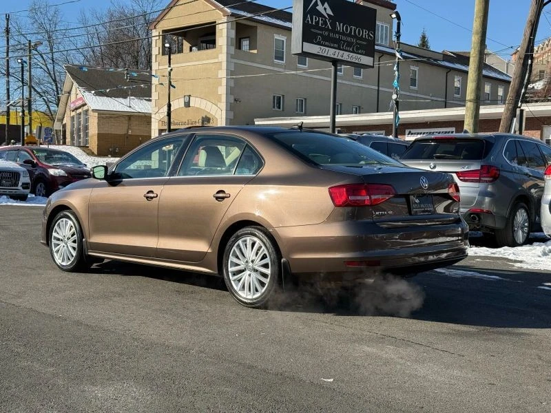 2015 Volkswagen A6 Jetta - Image 5 of 12