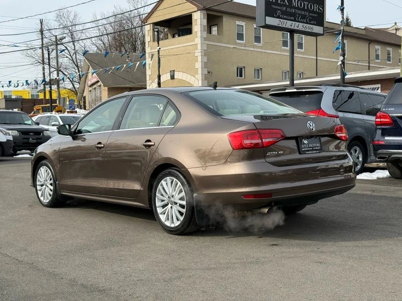2015 Volkswagen A6 Jetta - Image 5 of 12