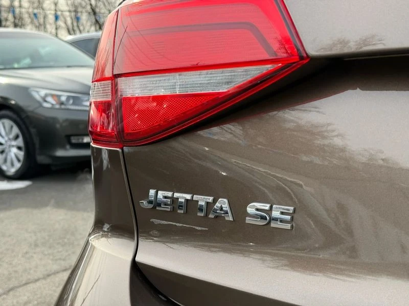 2015 Volkswagen A6 Jetta - Image 7 of 12