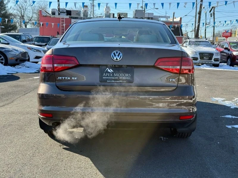 2015 Volkswagen A6 Jetta - Image 8 of 12