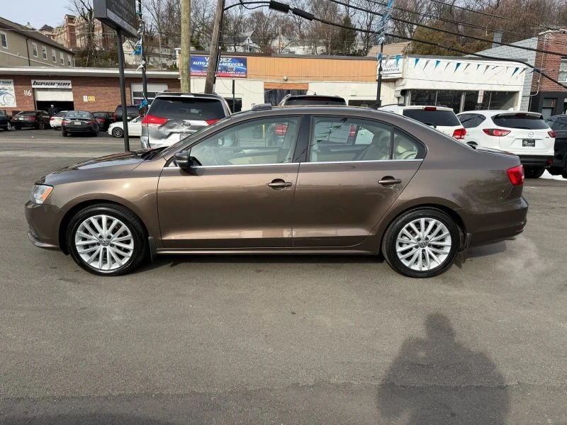 2015 Volkswagen A6 Jetta - Image 4 of 12